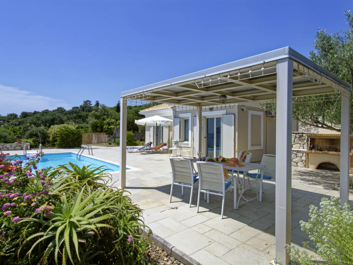 Thalassa_Lemonari_I_Meganisi_Paxos_Greece-2b