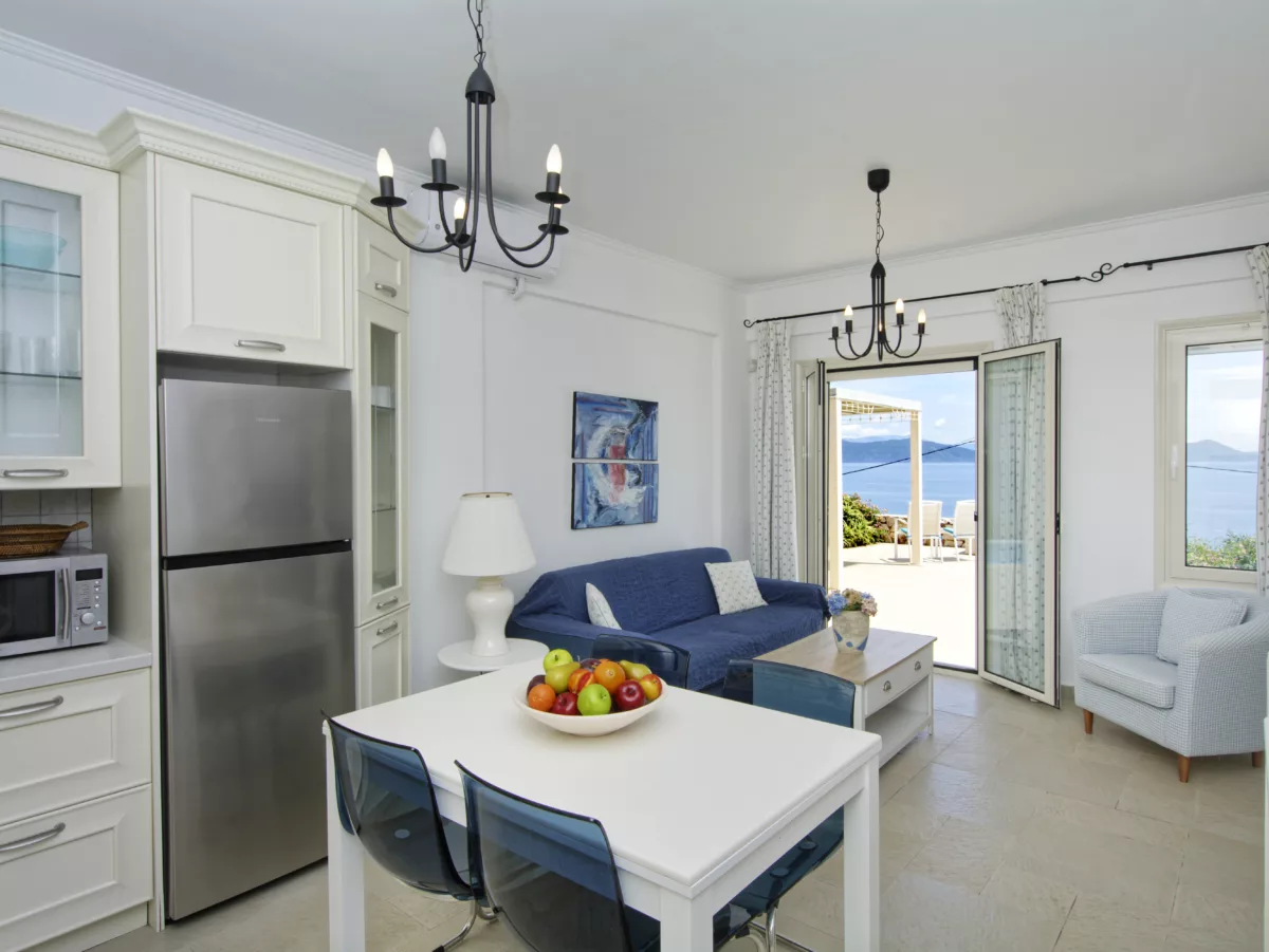 Thalassa_Lemonari_I_Meganisi_Paxos_Greece-3c