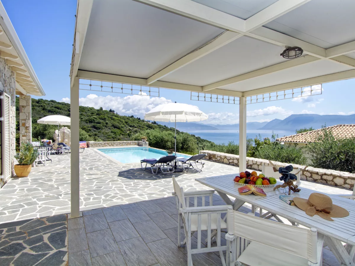 Thalassa_Limonari_2_Peonia_Meganisi_Greece-2b