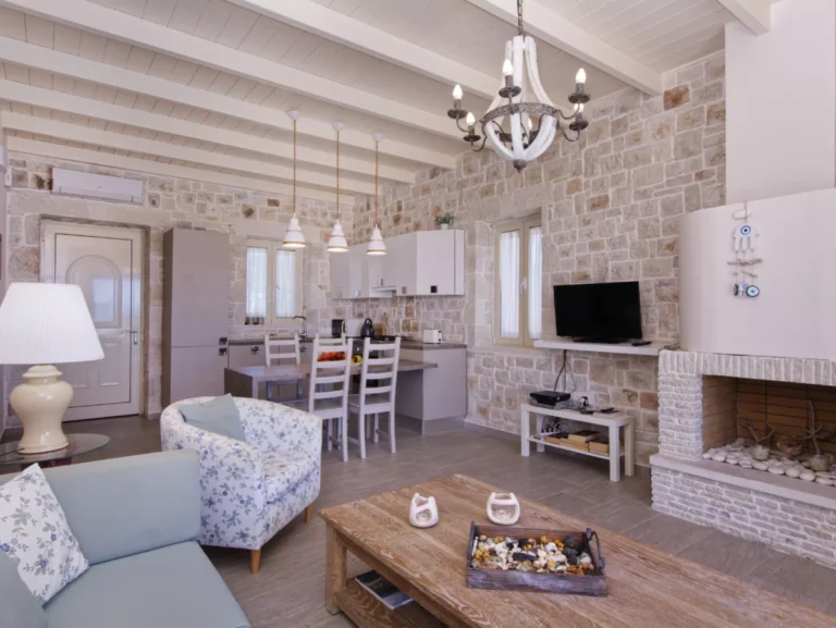 Thalassa_Limonari_2_Peonia_Meganisi_Greece-3b