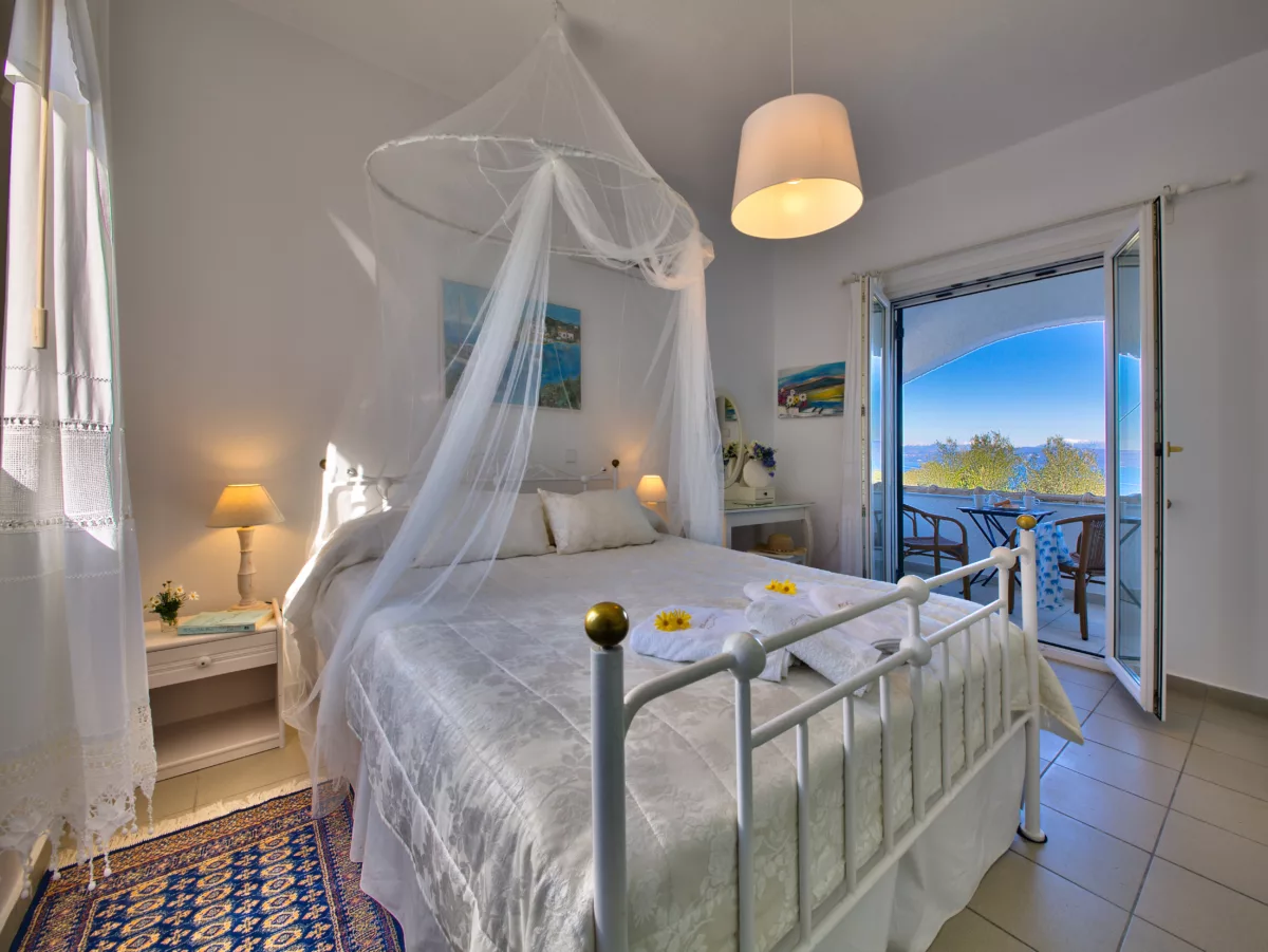 Villa_Eleonora_Paxos_Greece-4a