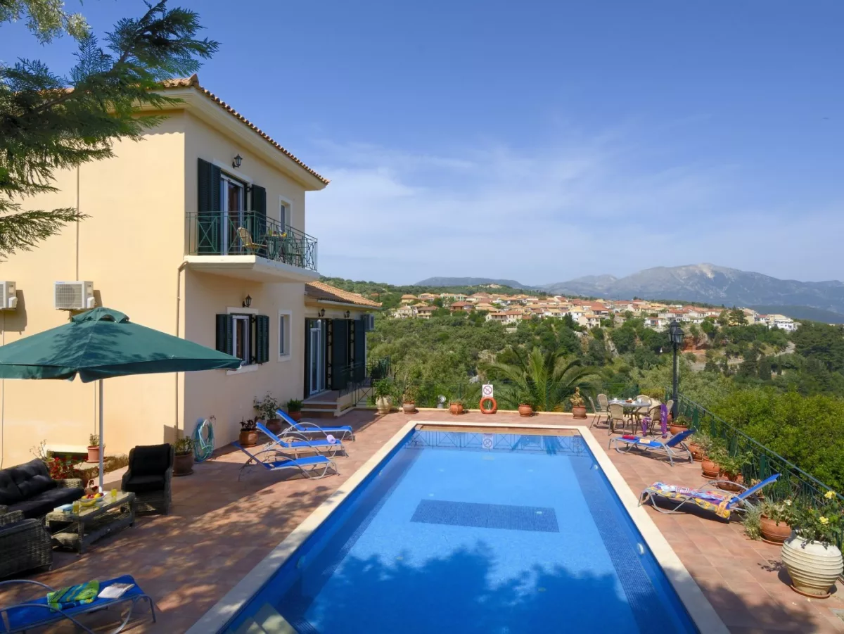 Villa_Elizabeth_Spartochori_Meganisi_Greece-1a