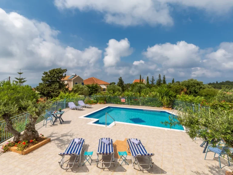 Villa_Margarita_Fiscardo_Kefalonia-1a