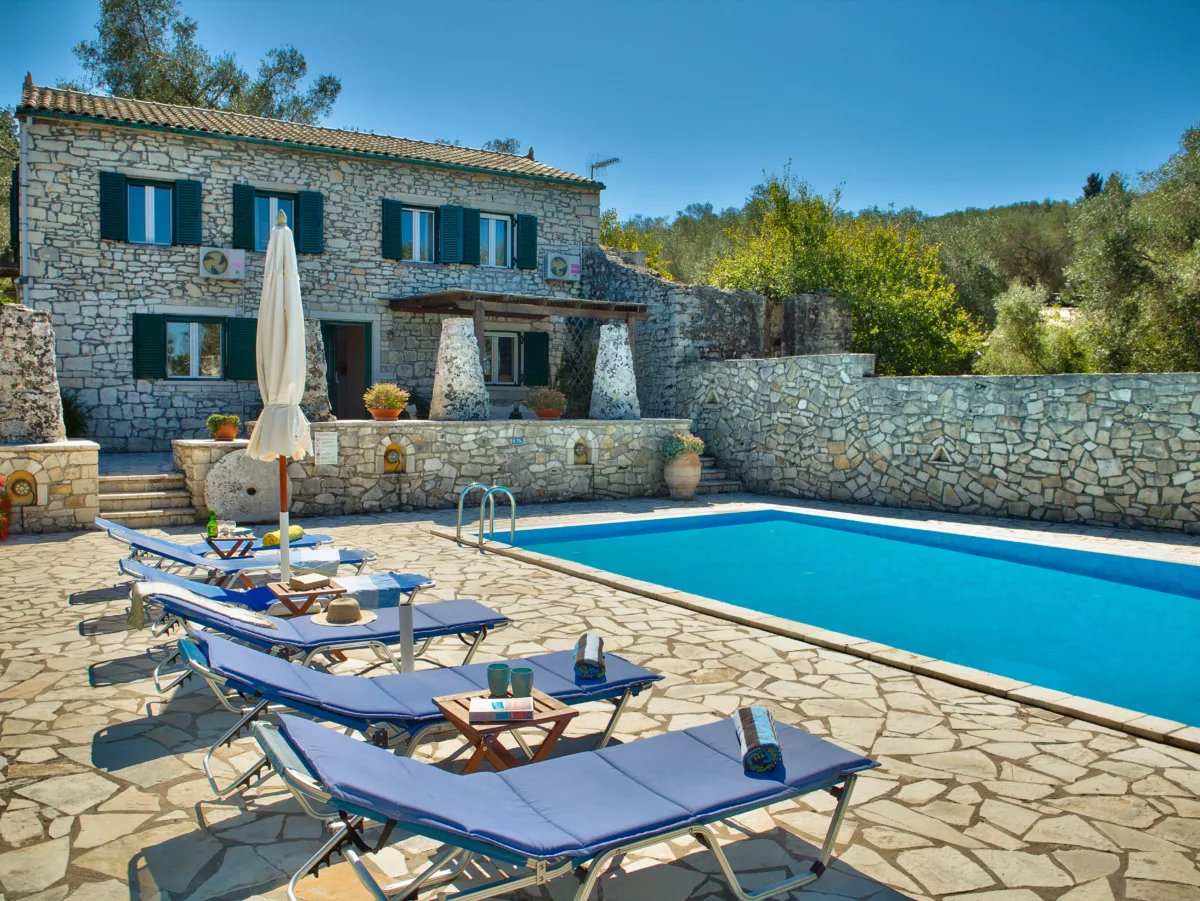 governors_house_paxos_greece_1a