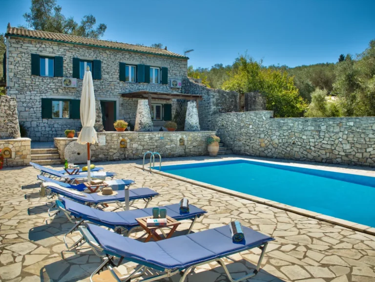 governors_house_paxos_greece_1dd