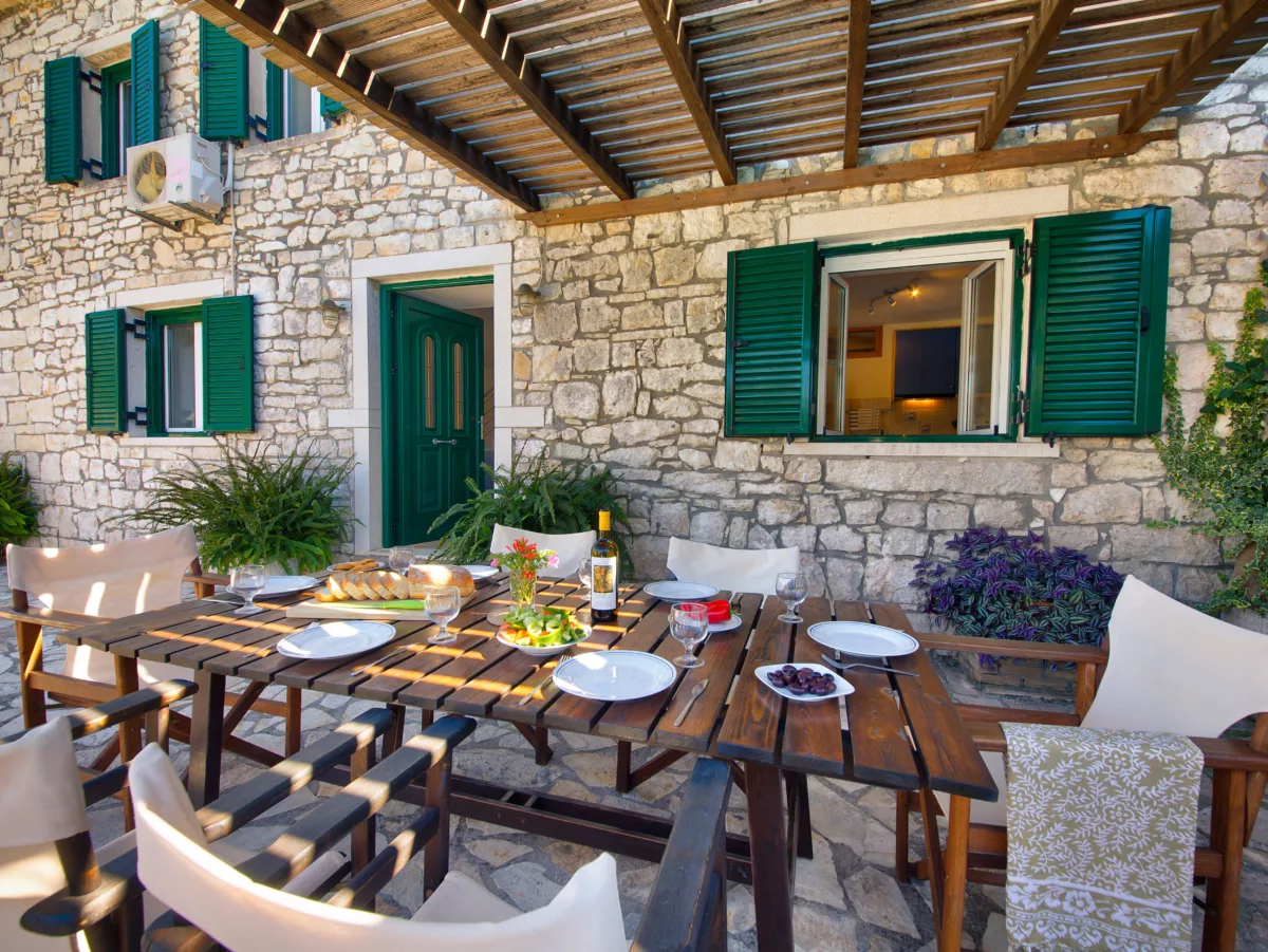 governors_house_paxos_greece_5d