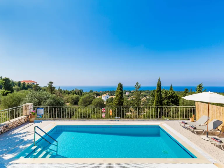 nona_niki_kefalonia_greece_1r