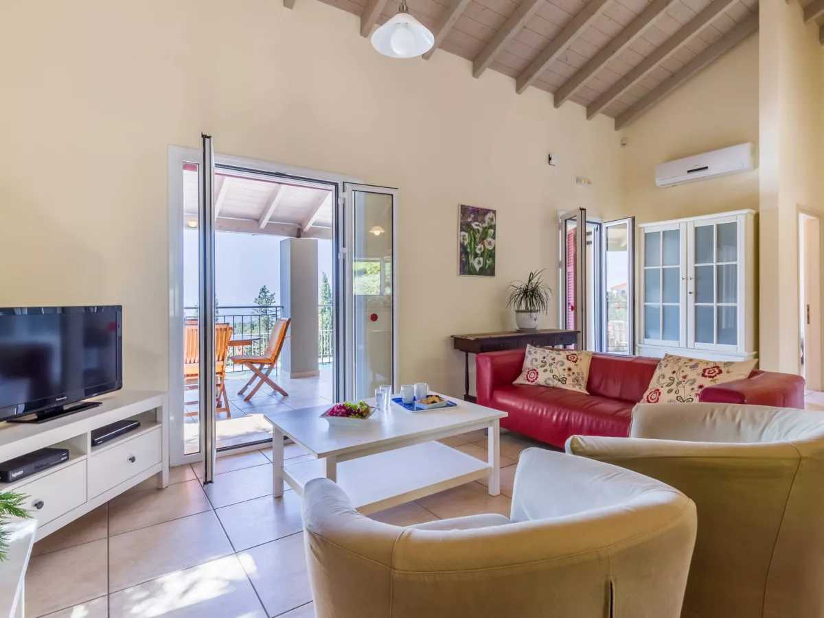 nona_niki_kefalonia_greece_3a