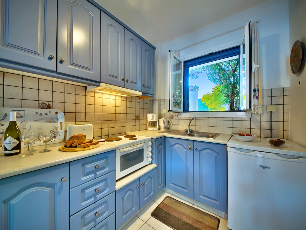 sea_path_assos_kefalonia_greece_3a