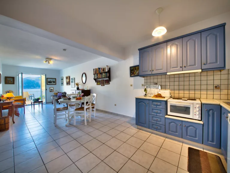 sea_path_assos_kefalonia_greece_3b