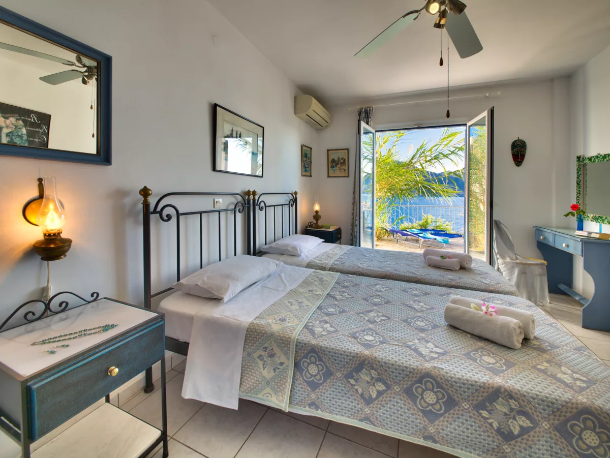 sea_path_assos_kefalonia_greece_5f