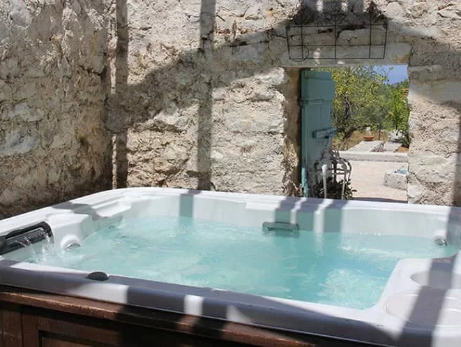 villa_blue_ithaca_greece_1ad – Copy