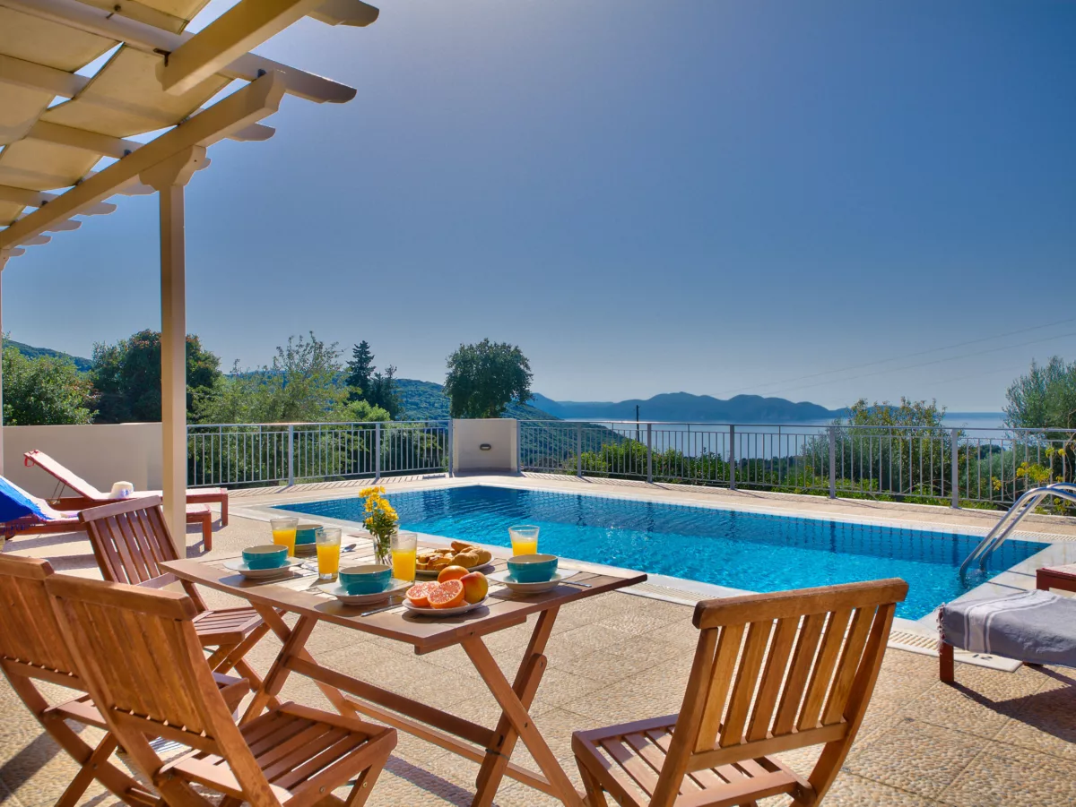villa_kaminI_fiscardo_kefalonia_1a
