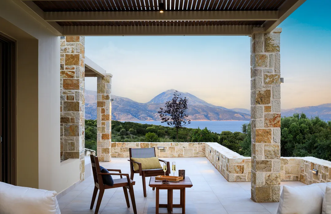 villa-noesis-meganissi-greece-2x