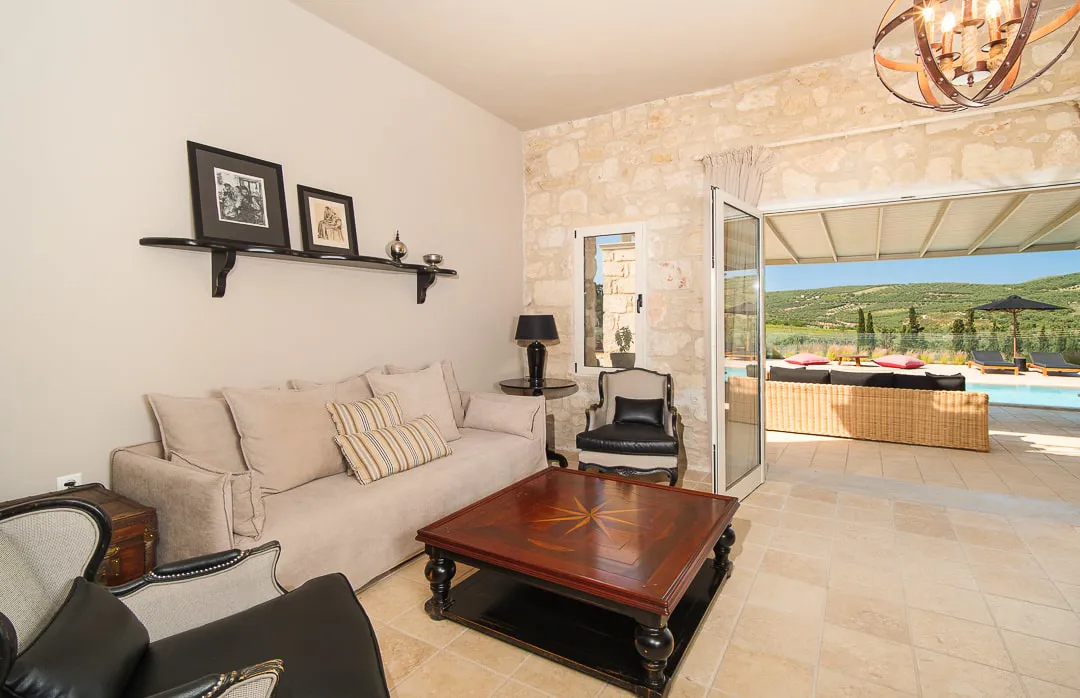 the_mantilari_estate_crete_5mm